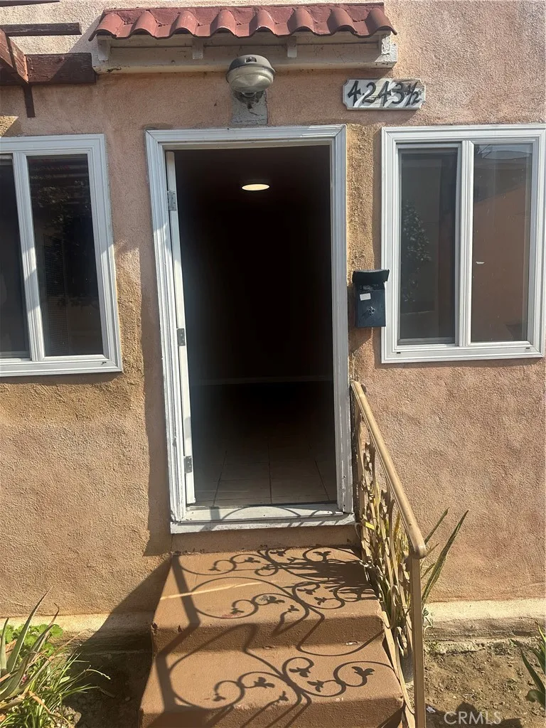 Los Angeles, CA 90029