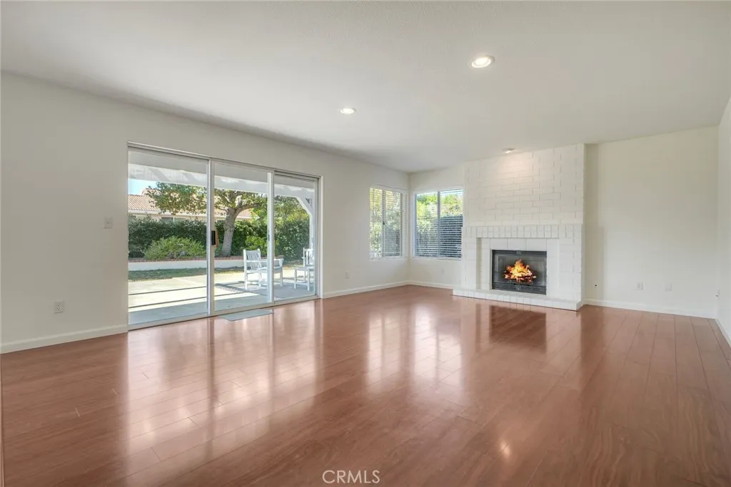 https://cdn.realtyfeed.com/cdn/127/306582579/0023360d739193e1d66f482763787c86.webp
