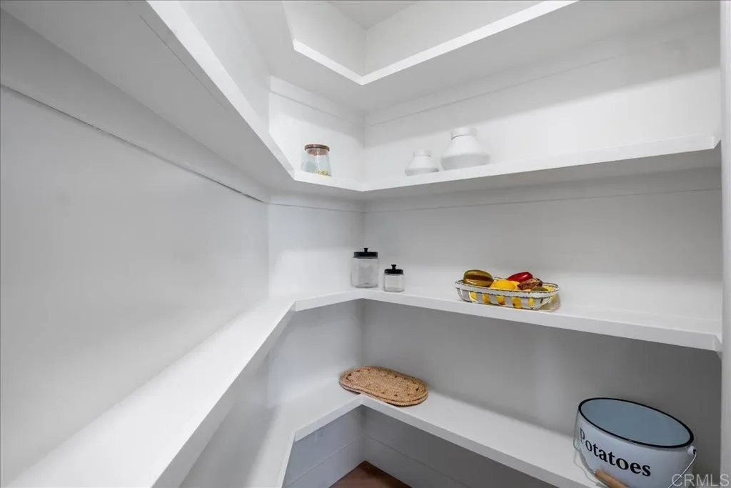 https://cdn.realtyfeed.com/cdn/127/306582734/835a6afbde0d03d8bba51ae422d0f59c.webp