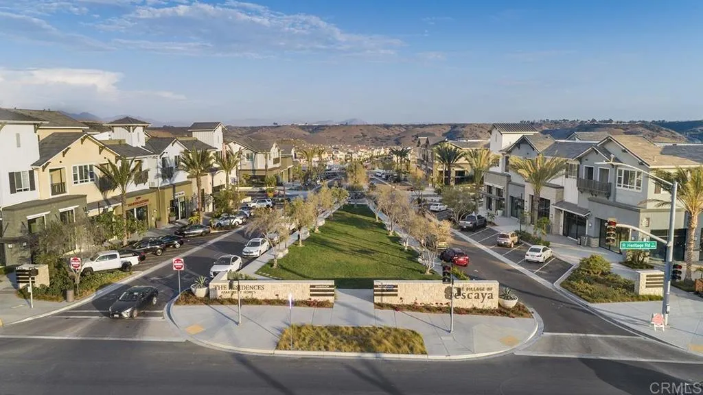 https://cdn.realtyfeed.com/cdn/127/306582759/153b5ebfd3f6ac7045458a7f8dc72796.webp