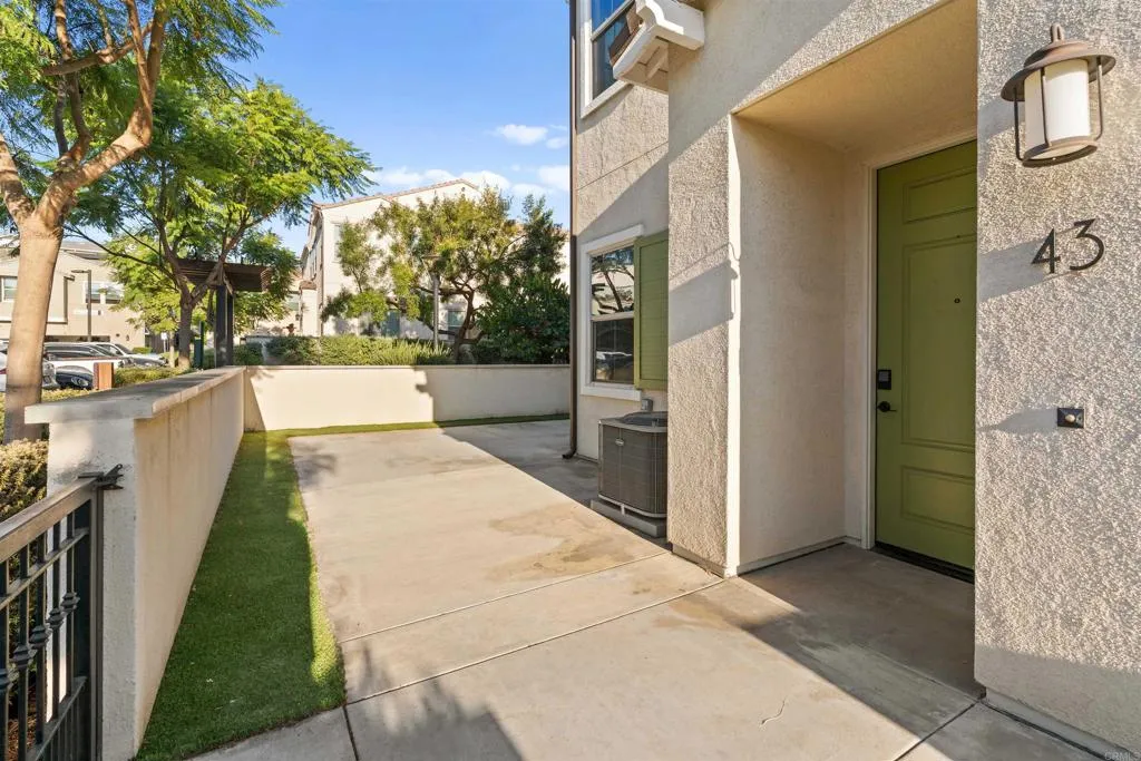 https://cdn.realtyfeed.com/cdn/127/306582759/e82f4a52f941827f4f104c0f4026db9e.webp
