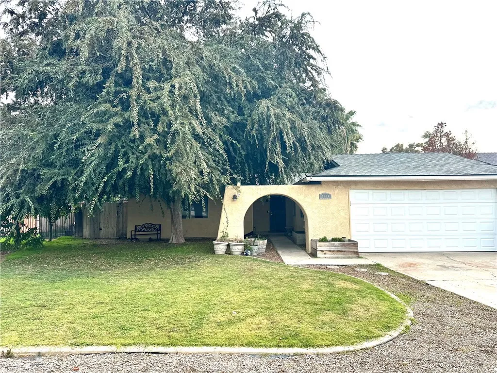 1928 S Linwood Street, Visalia, CA 93277 - Photo 4 of 9, Visalia, CA