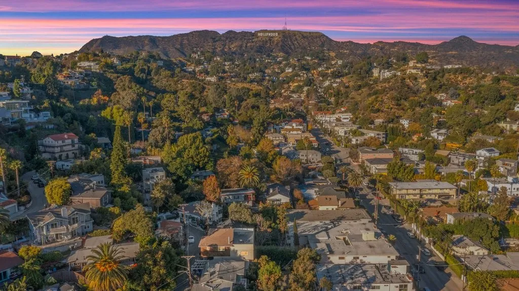 Hollywood Hills, CA 90068