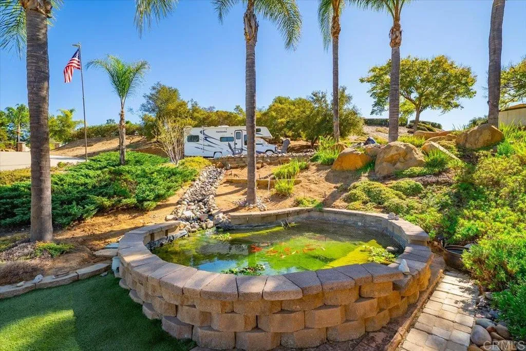 https://cdn.realtyfeed.com/cdn/127/306582816/94ff37988c8d5246d363d0764409f113.webp