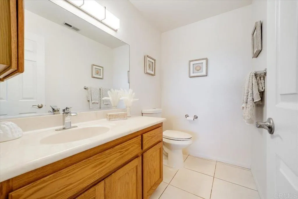 https://cdn.realtyfeed.com/cdn/127/306582816/b75d3195f56d37727264c94e1ff819c6.webp