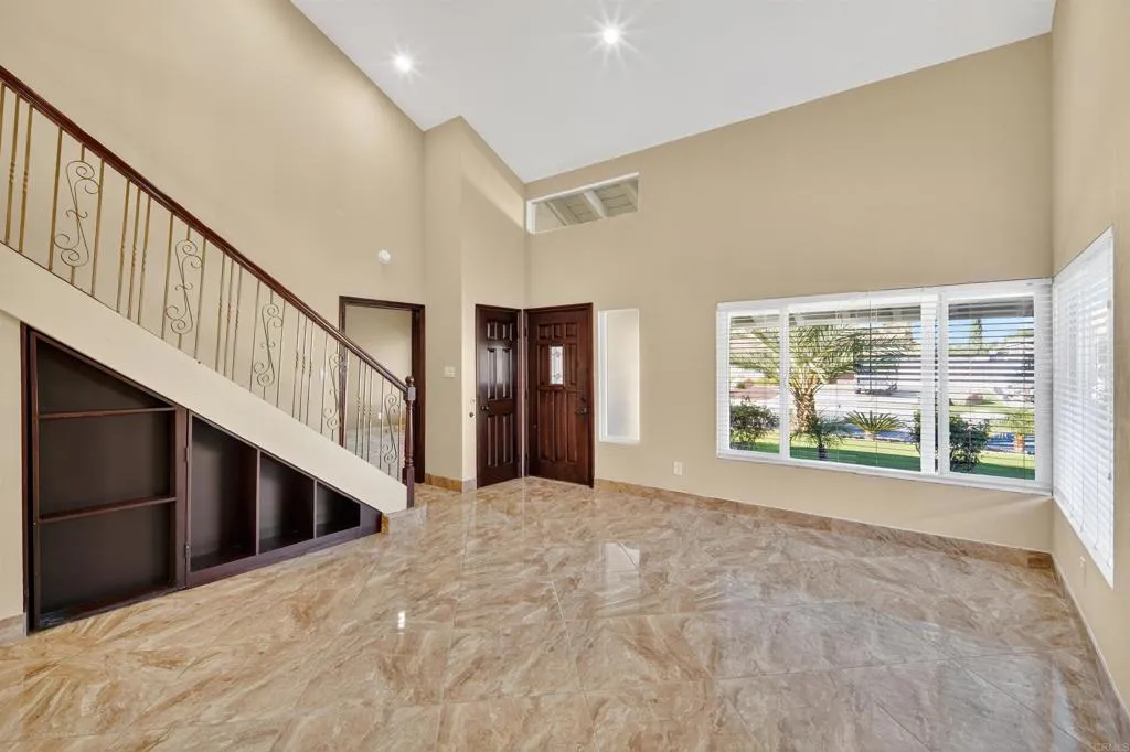 https://cdn.realtyfeed.com/cdn/127/306582835/0715245d4b97f608065a9a6386cce491.webp