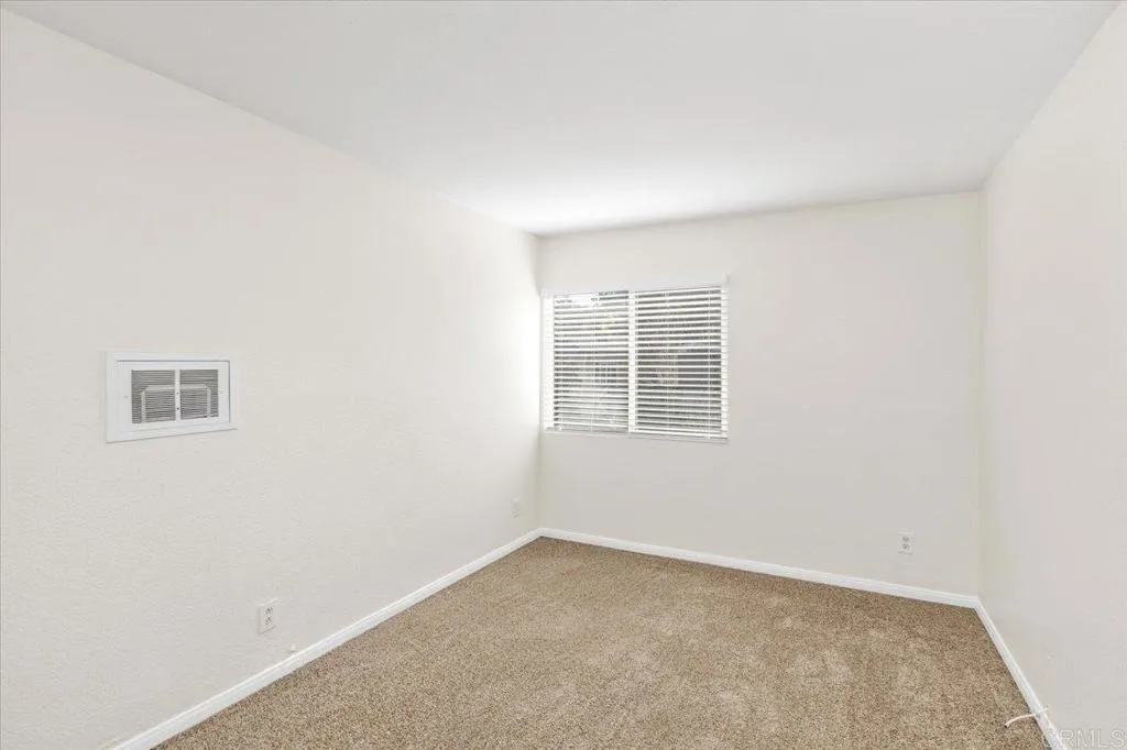 https://cdn.realtyfeed.com/cdn/127/306582841/2d47e630141cc08f0ed64ff052343639.webp