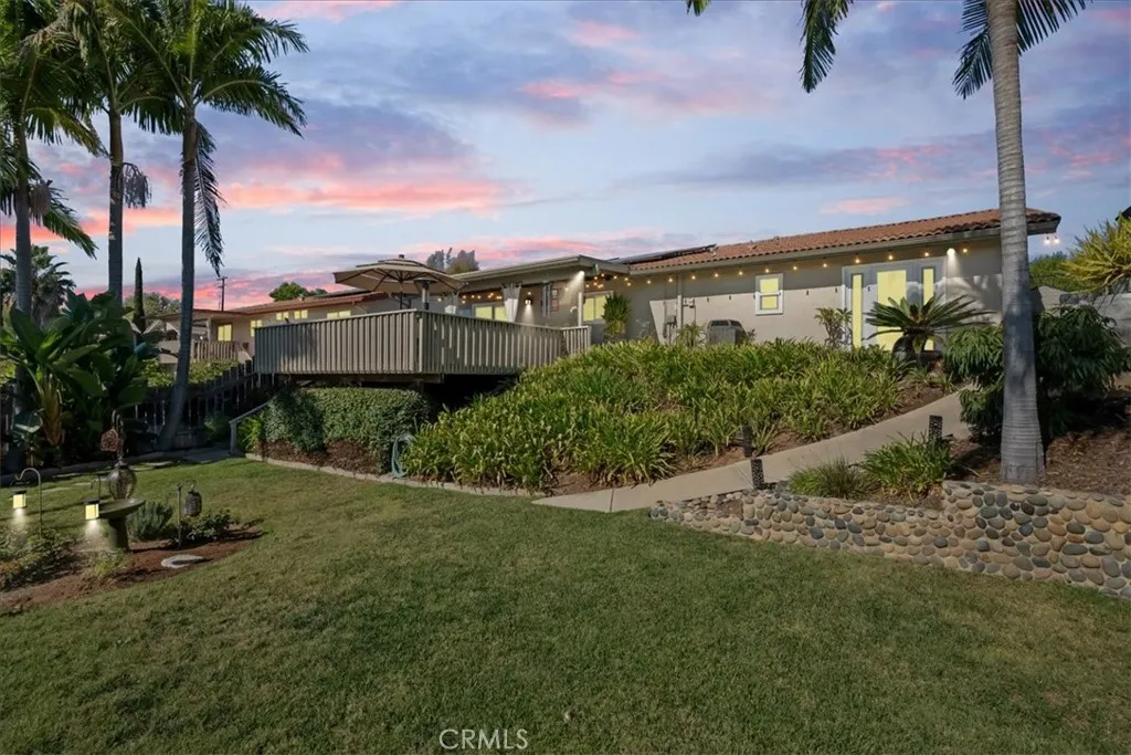 https://cdn.realtyfeed.com/cdn/127/306582856/731e16adf65fad5df9609016a635299c.webp