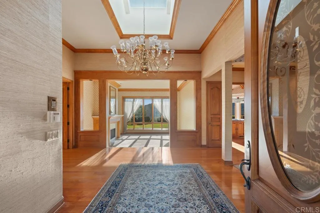 https://cdn.realtyfeed.com/cdn/127/306582890/24f446fb25f6b41dd1798f0fb728324c.webp