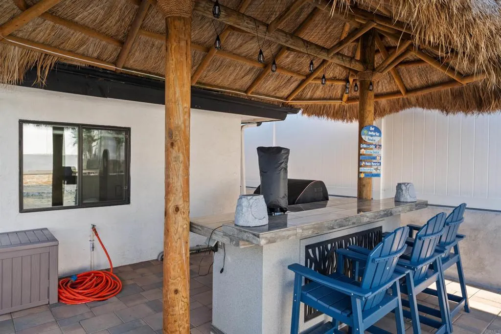 https://cdn.realtyfeed.com/cdn/127/306582951/5fd8161fb506e0d725e7544177aa1f63.webp