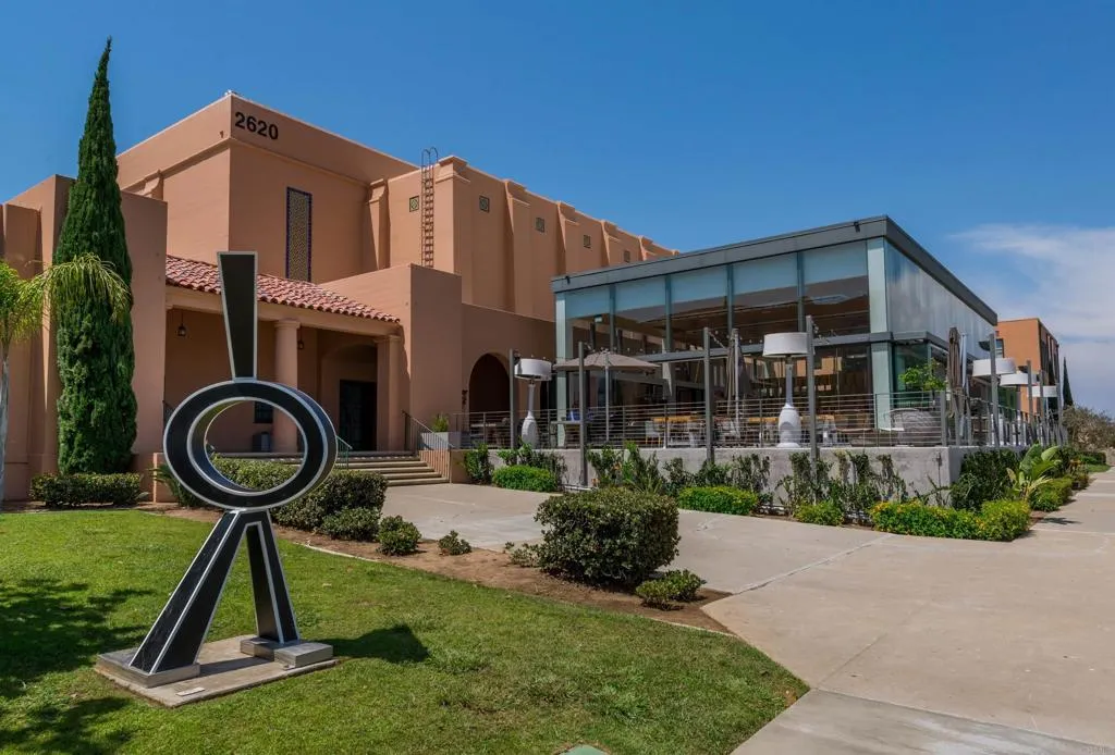 https://cdn.realtyfeed.com/cdn/127/306582951/a4a5d1607e584d1e3088d9d3480d409f.webp