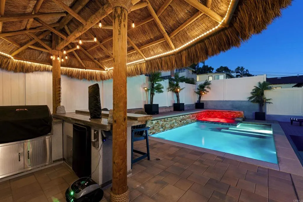 https://cdn.realtyfeed.com/cdn/127/306582951/aed595caf764eb8095abf6c5b4bac714.webp