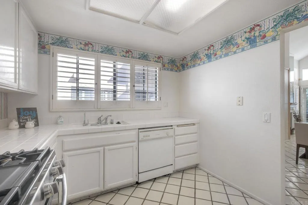 Photo #10: NDP2510627 Listing: Photo #10