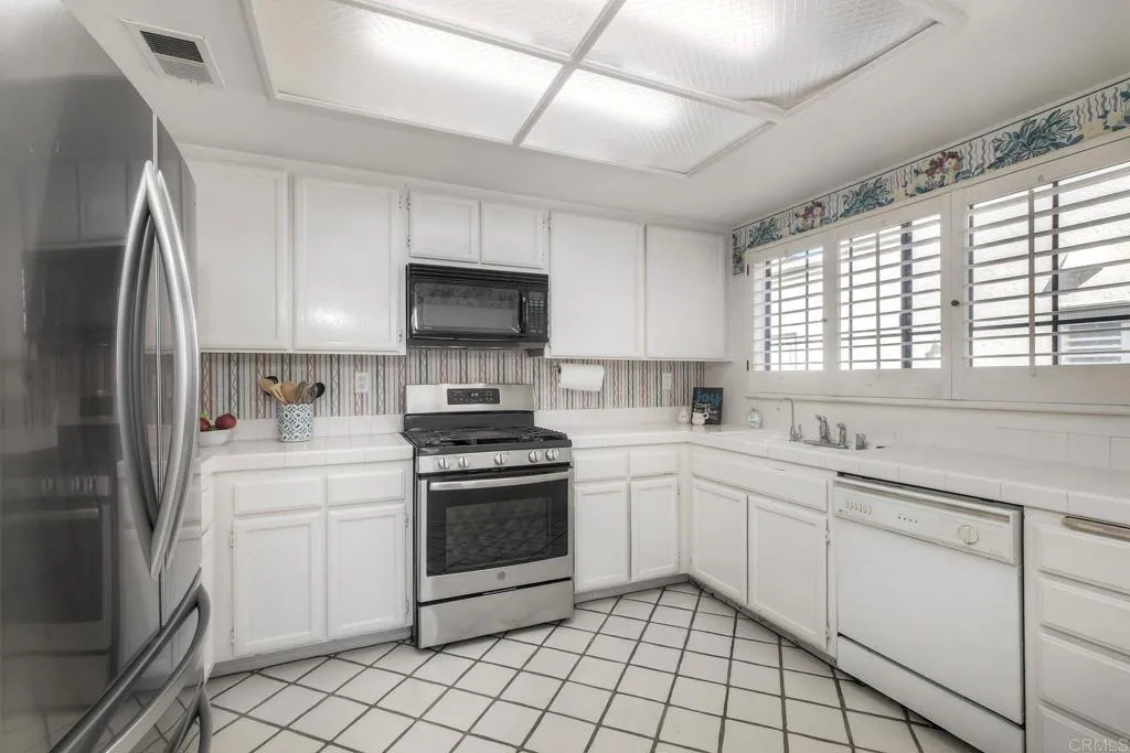 Photo #11: NDP2510627 Listing: Photo #11