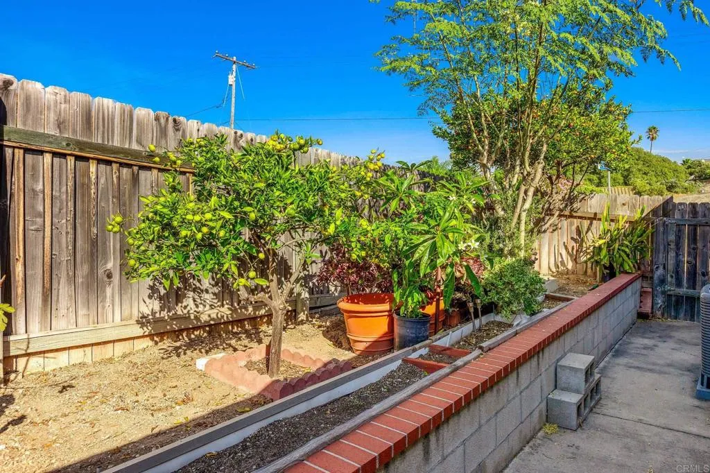 https://cdn.realtyfeed.com/cdn/127/306582967/10703ac30e371c93499744c972682ebf.webp