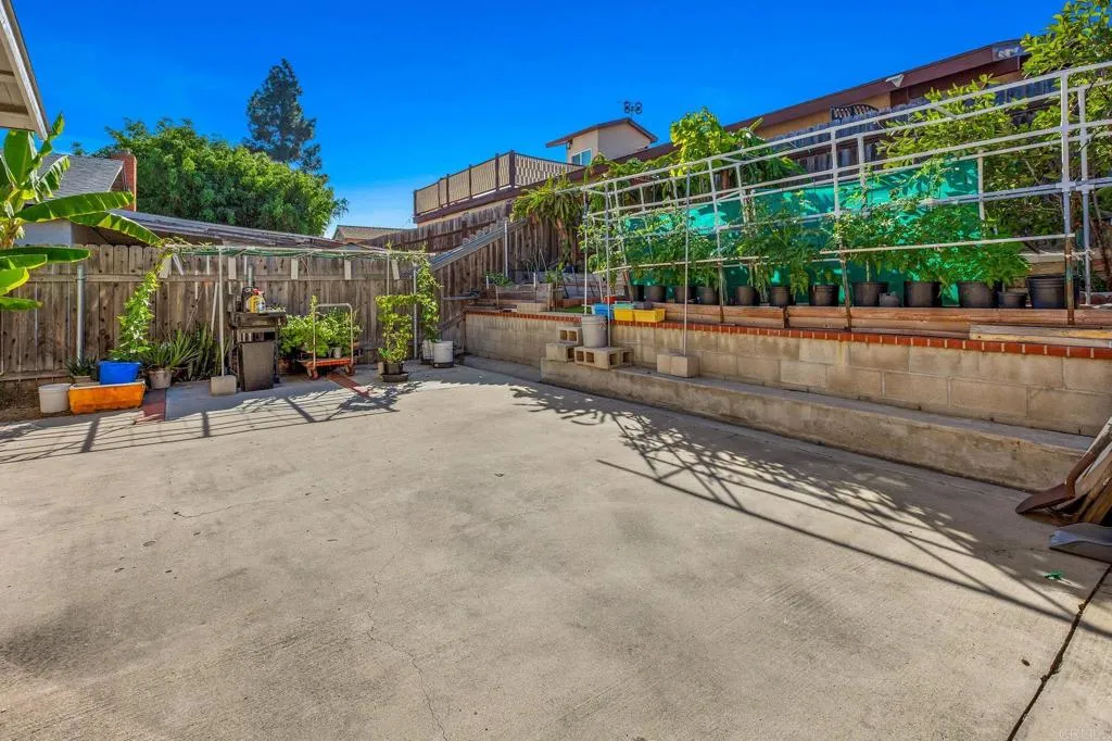 https://cdn.realtyfeed.com/cdn/127/306582967/d6615601543514582599225dfecf44ac.webp