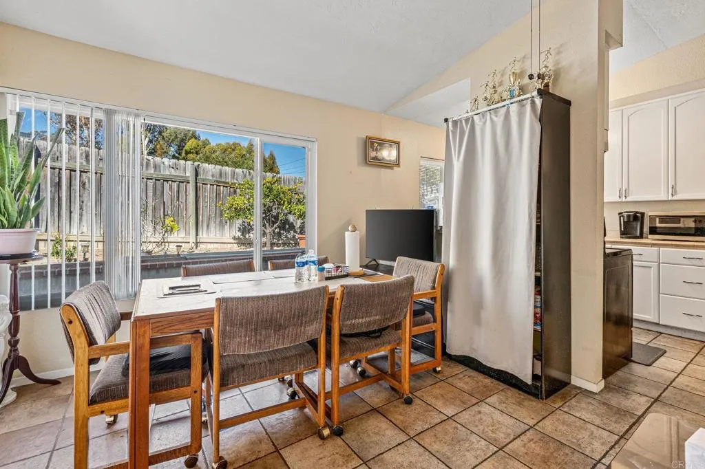 https://cdn.realtyfeed.com/cdn/127/306582967/e36ee46ab6a684142f9d0af77e7c946a.webp