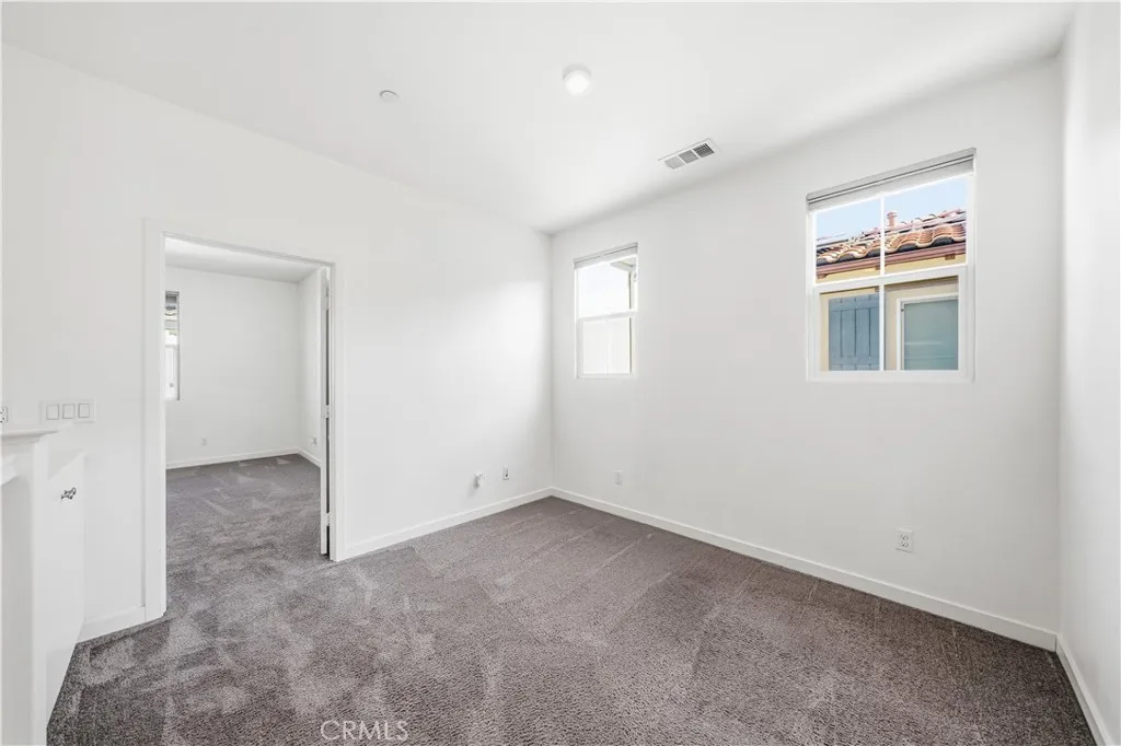 https://cdn.realtyfeed.com/cdn/127/306582992/a39713c6f32dc71985b17870969f5e9a.webp