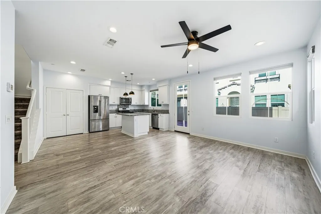 https://cdn.realtyfeed.com/cdn/127/306582992/db40824d30d83ed69480178678621759.webp