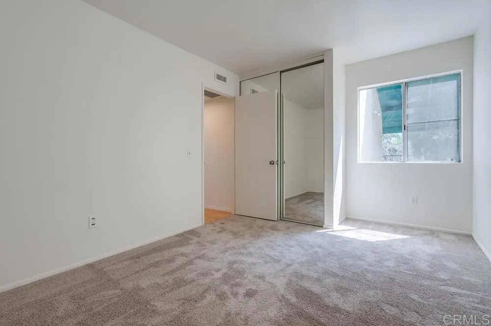 Photo #27: PTP2508379 Listing: Photo #27