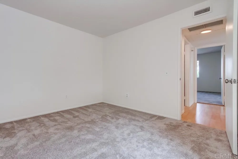 Photo #26: PTP2508379 Listing: Photo #26