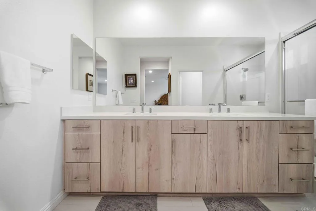 https://cdn.realtyfeed.com/cdn/127/306583069/168963066f3a792ad83a0d5f40423960.webp