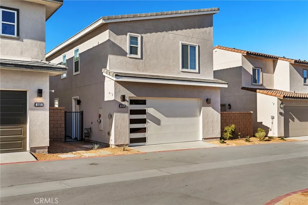 Palm Desert, CA 92211