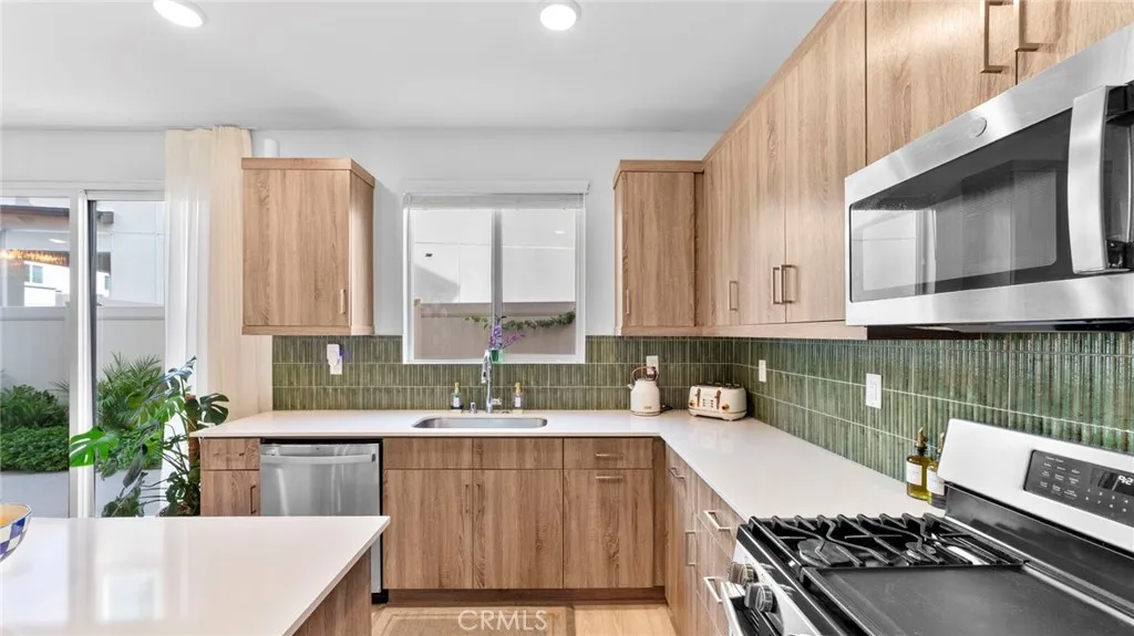 https://cdn.realtyfeed.com/cdn/127/306583161/d731699619162b80f362d0d39d7c21ec.webp