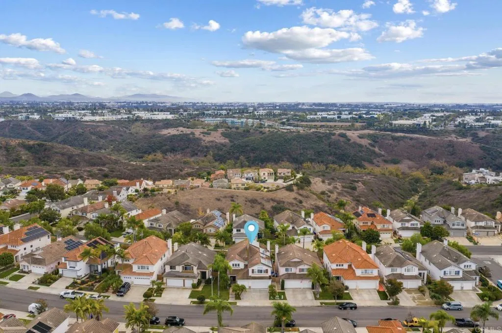 https://cdn.realtyfeed.com/cdn/127/306583242/2ff3343b1d3b14605549c1c28a53ebb2.webp