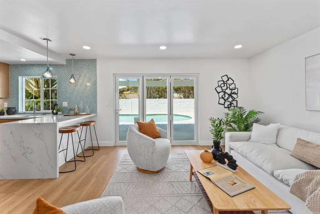 https://cdn.realtyfeed.com/cdn/127/306583255/f7ce8484b2532c669b82a22095d8feab.webp