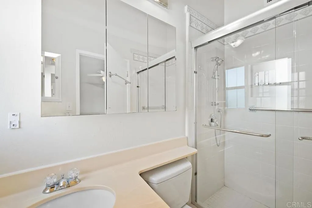 https://cdn.realtyfeed.com/cdn/127/306583259/31fcbdf49df627328ad49e6c1d0c5127.webp