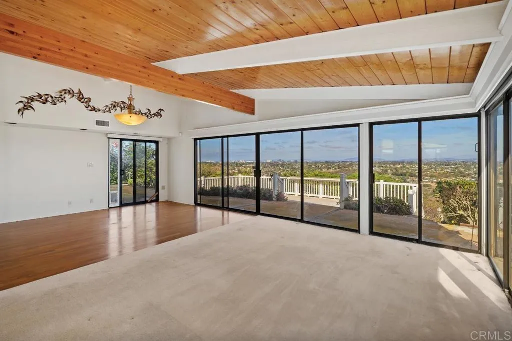 https://cdn.realtyfeed.com/cdn/127/306583259/3607e6e5a2c90713999b96f94f42573a.webp