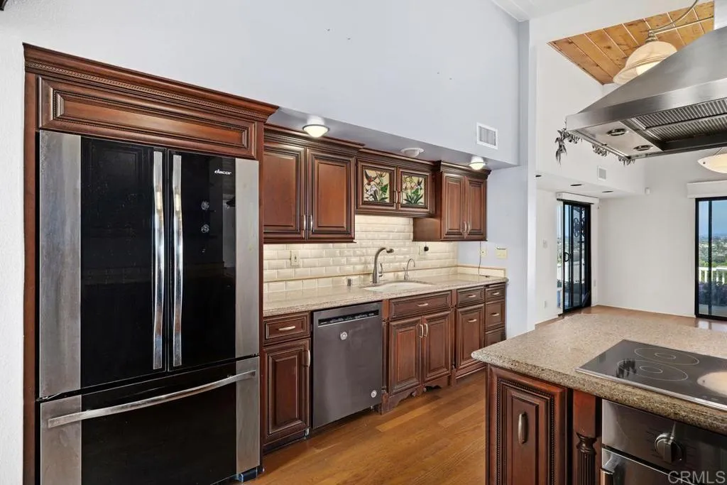 https://cdn.realtyfeed.com/cdn/127/306583259/ea523505c45974520292221708f9c49b.webp