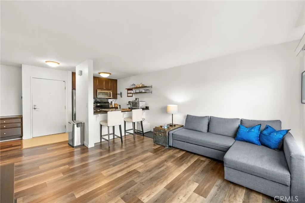 Photo #21: SW25255127 Listing: Photo #21