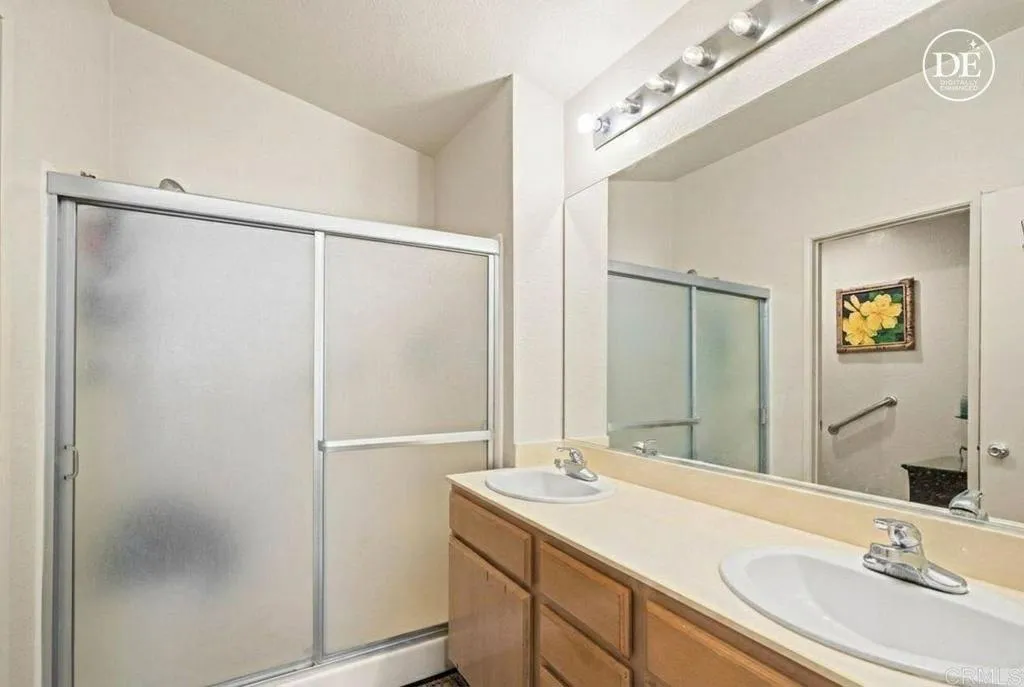 Photo #19: NDP2510649 Listing: Photo #19