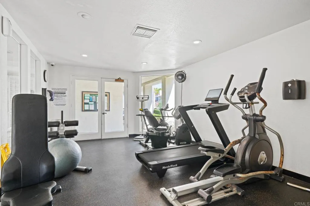 https://cdn.realtyfeed.com/cdn/127/306583384/96ad2f610af26af442478ca0fd543356.webp