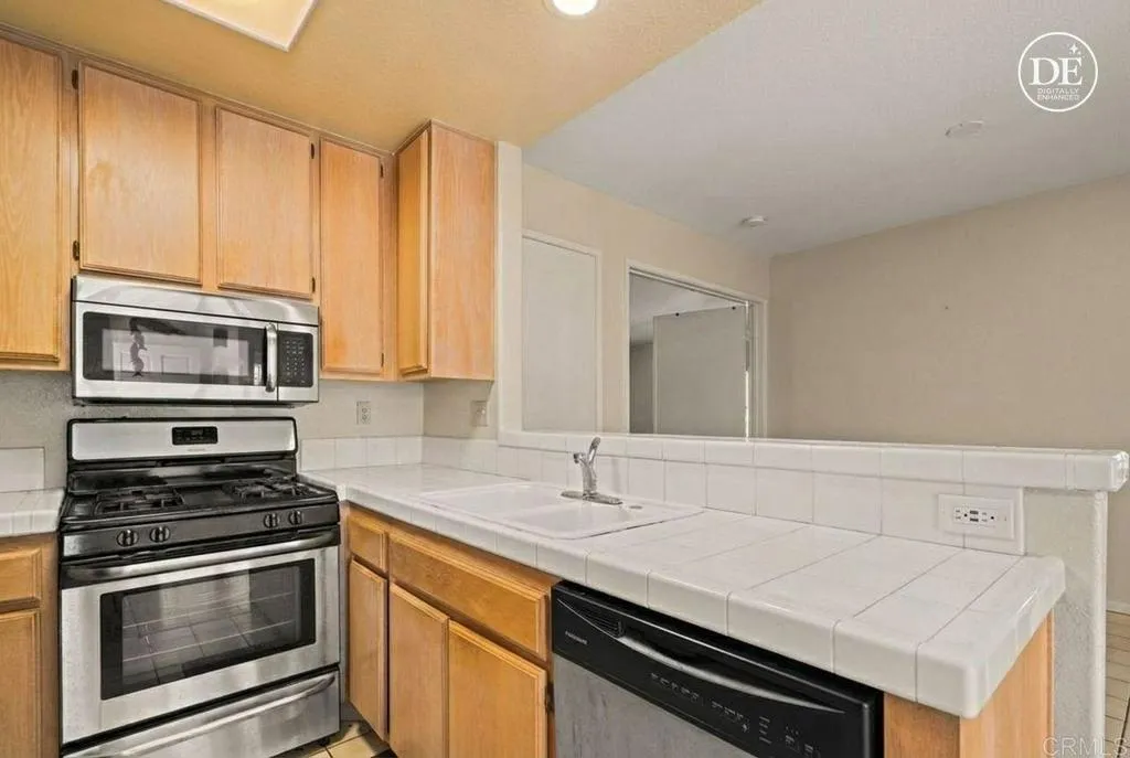 Photo #15: NDP2510649 Listing: Photo #15