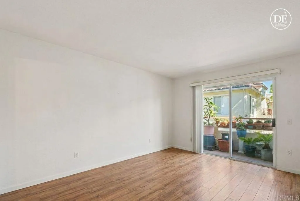 Photo #5: NDP2510649 Listing: Photo #5