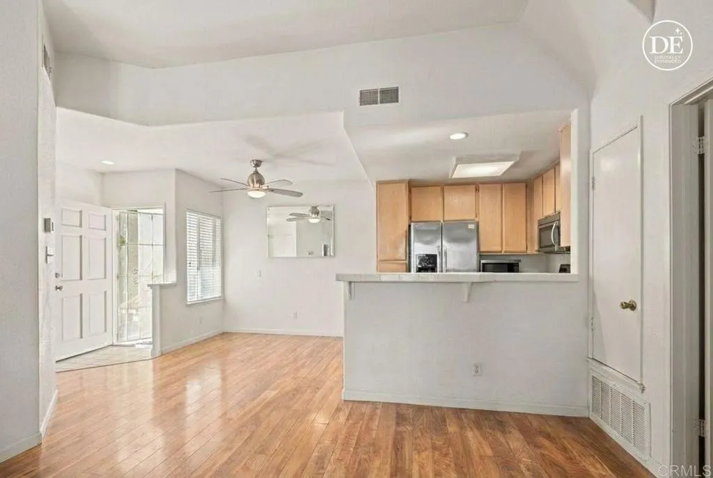 Photo #3: NDP2510649 Listing: Photo #3