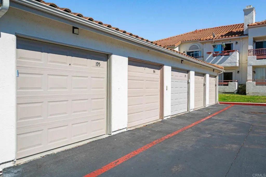 https://cdn.realtyfeed.com/cdn/127/306583384/c9e9c7e8bb9fd0a6d43b8a32283810cd.webp