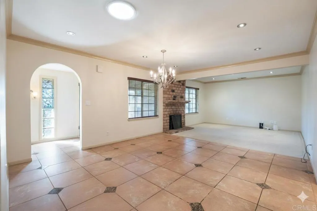 https://cdn.realtyfeed.com/cdn/127/306583414/447f8cdbc1bc210e52dbba5331114618.webp