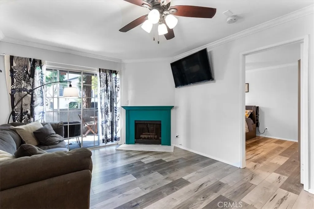 Long Beach, CA 90813