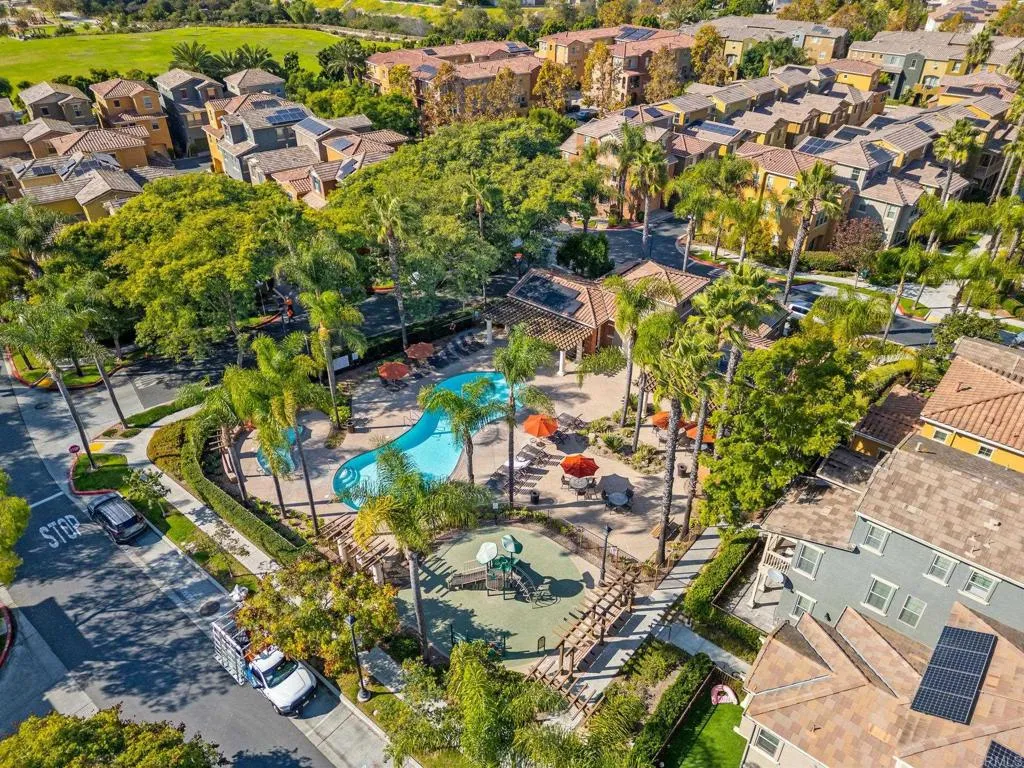 https://cdn.realtyfeed.com/cdn/127/306583647/c465876ff956d815ac48e99aa7193018.webp