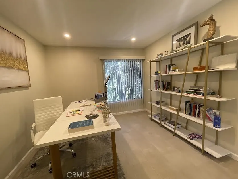 5700 Etiwanda Avenue UNIT 240, Los Angeles, CA, 91356