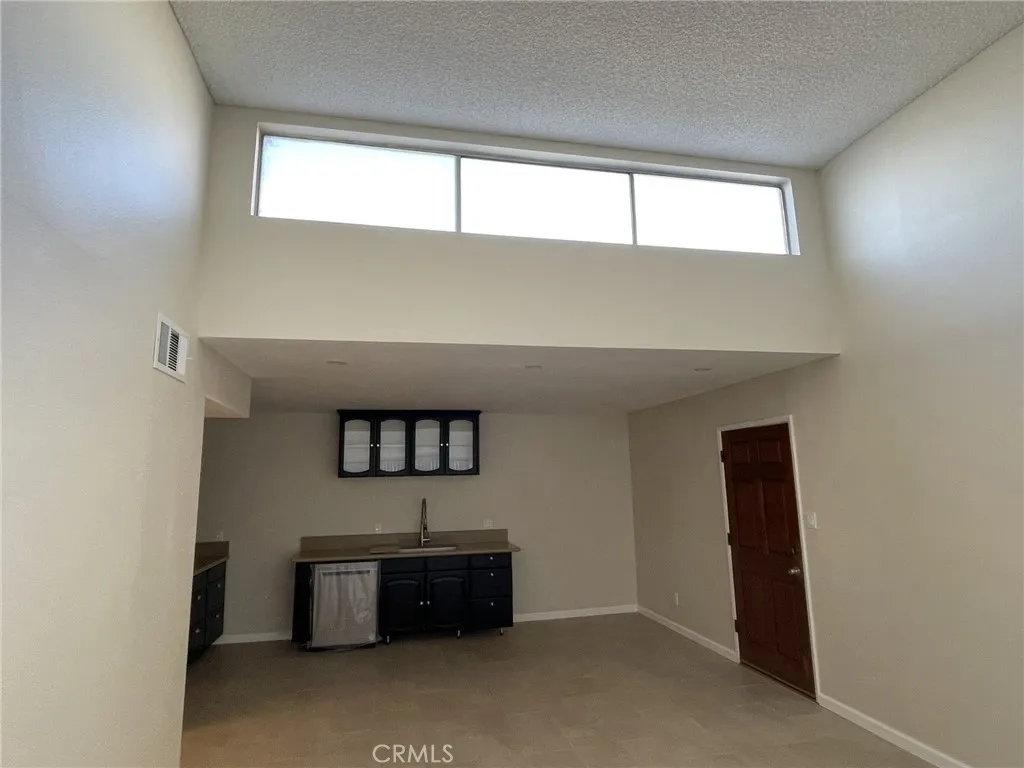 5700 Etiwanda Avenue UNIT 240, Los Angeles, CA, 91356