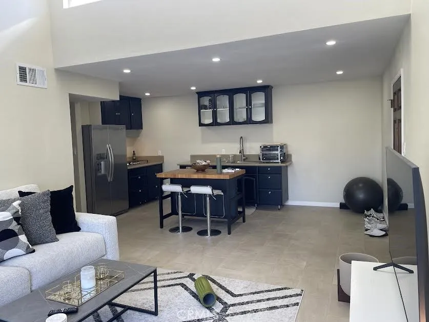 5700 Etiwanda Avenue UNIT 240, Los Angeles, CA, 91356