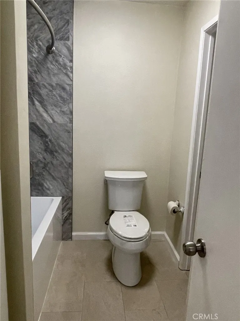 5700 Etiwanda Avenue UNIT 240, Los Angeles, CA, 91356