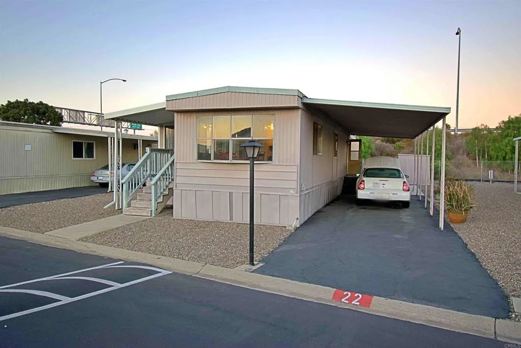 https://cdn.realtyfeed.com/cdn/127/306583841/638a291b02d29d0c3399119ab4d61401.webp