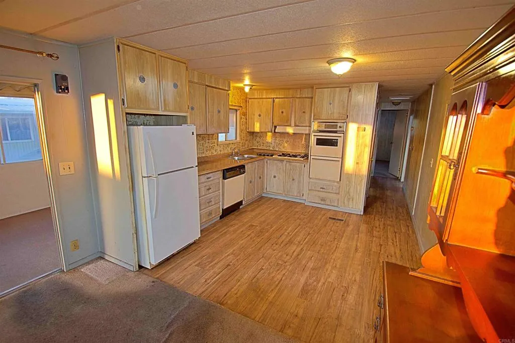 https://cdn.realtyfeed.com/cdn/127/306583841/a1654a86af58796aa3822dac132f8a60.webp