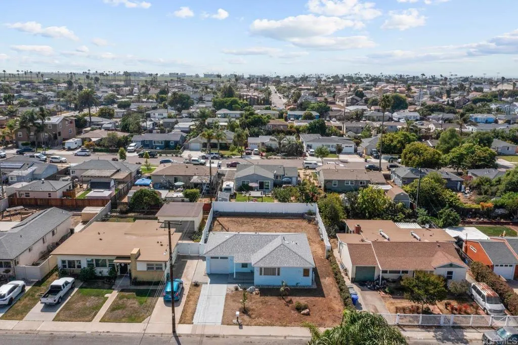 https://cdn.realtyfeed.com/cdn/127/306583858/854b1734ded95acb46b80291a9fc4e9e.webp